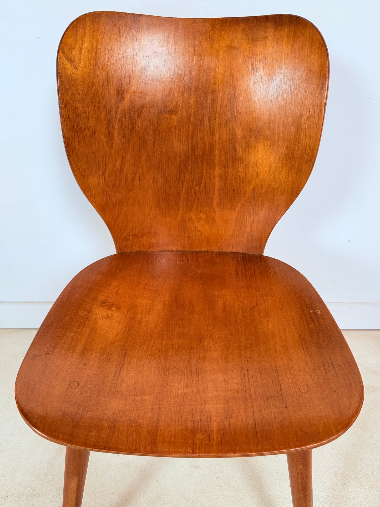 Ensemble de 4 chaises attribuées à Max Bill