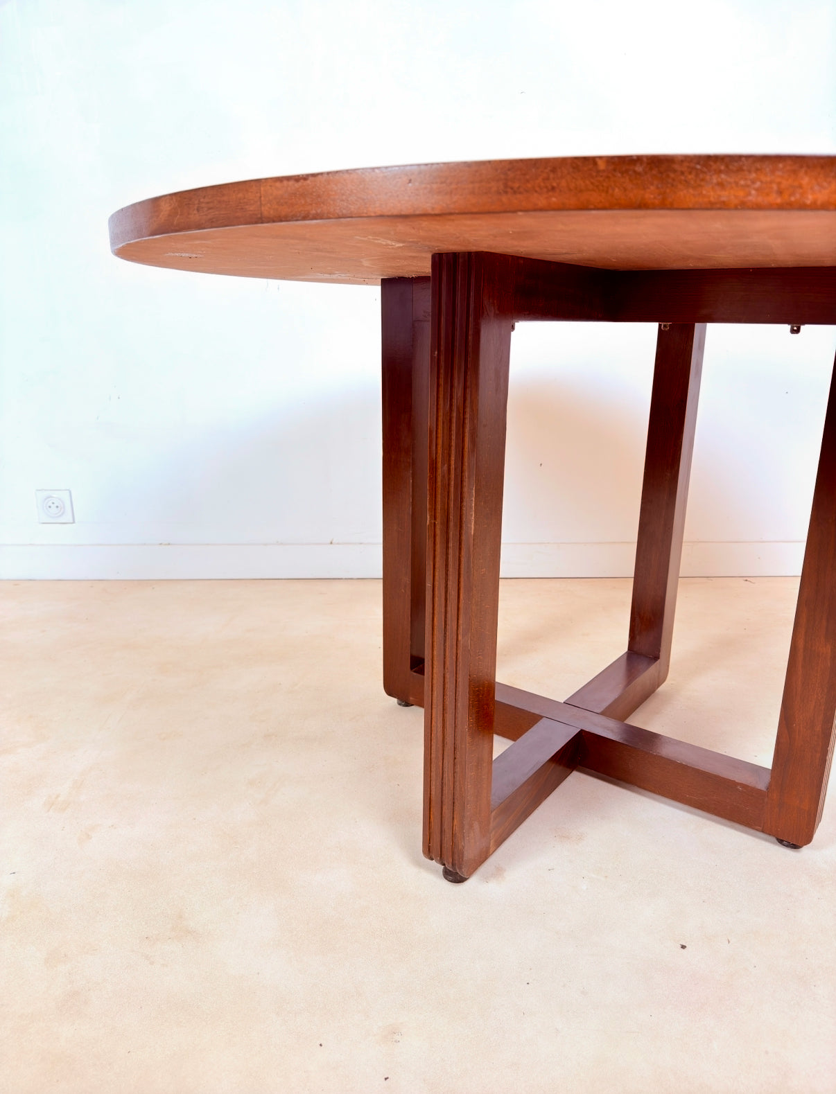 Table de salle à manger de style « Art déco »