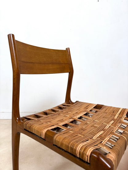 Ensemble de 6 chaises GESSEF modèle « Havana »