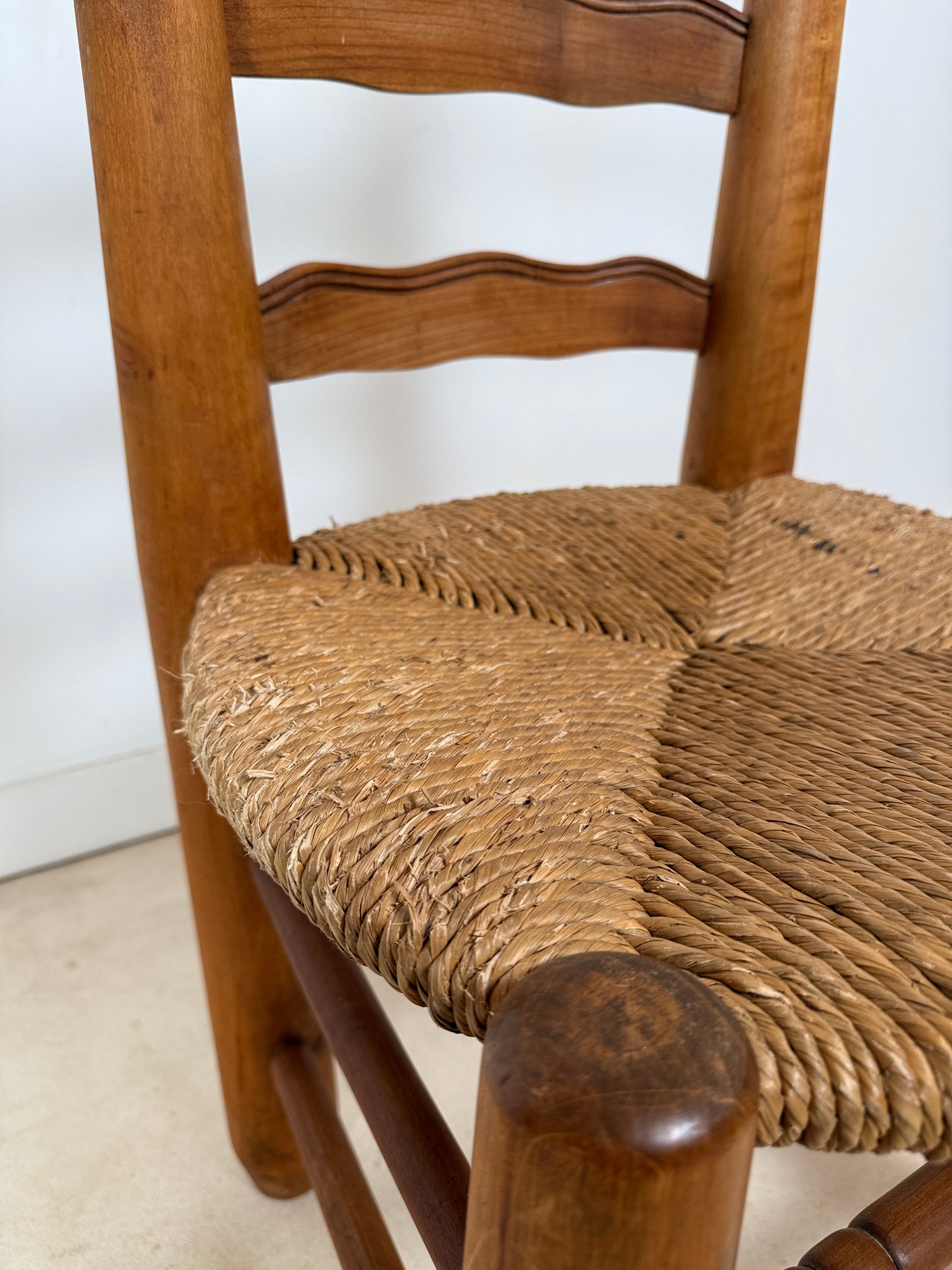 Ensemble de 4 chaises brutalistes