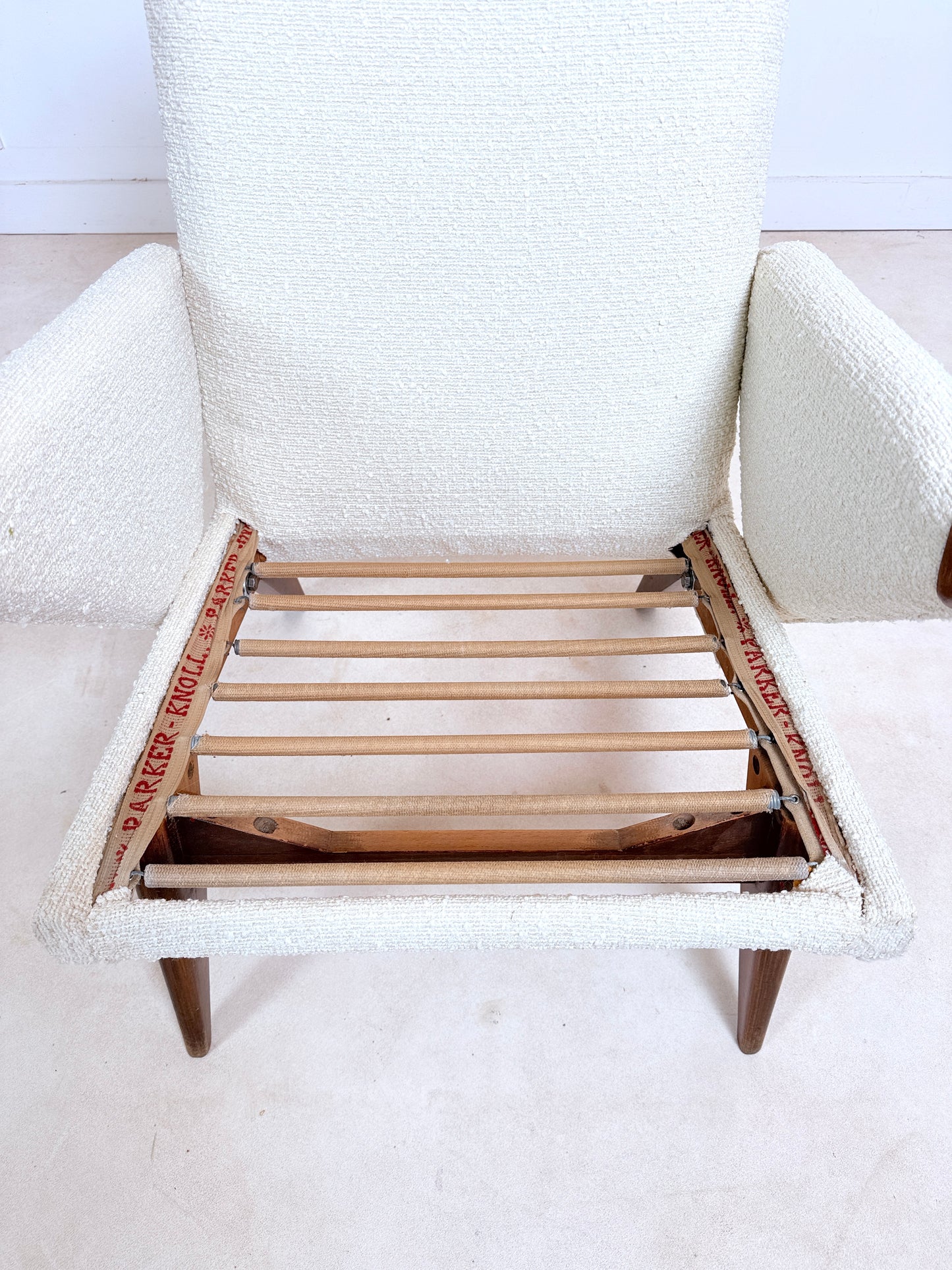 Fauteuil Parker Knoll modèle 810