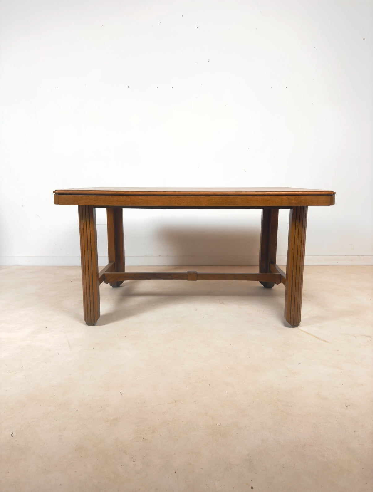 Table de style art deco