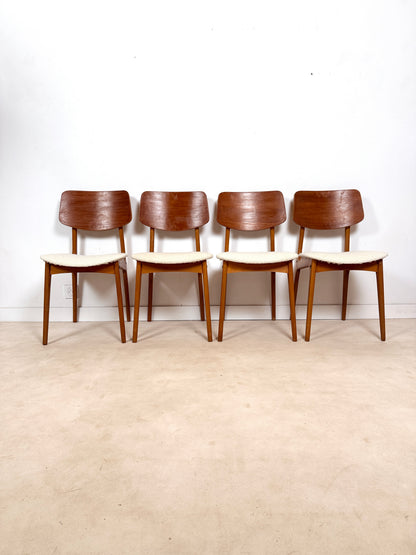 Ensemble de 4 chaises des années 60