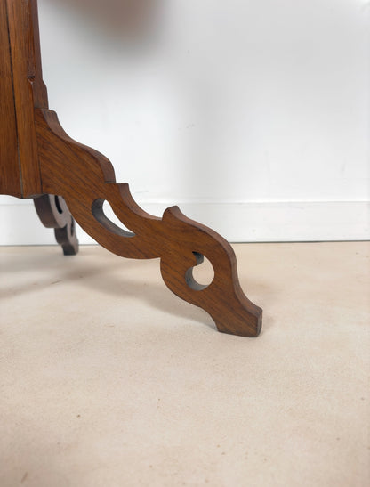 Table d’appoint