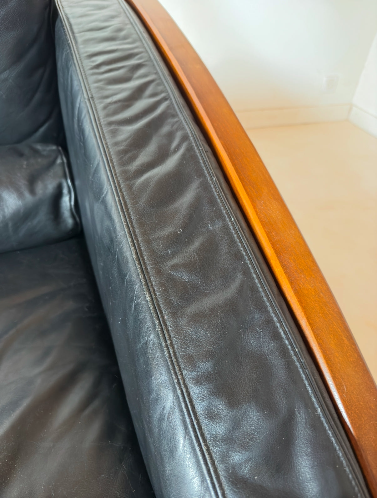 Fauteuil (2 disponibles) dans le goût de Tobia Scarpa