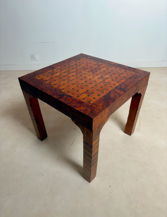 Table d’appoint art déco en bois de thuya