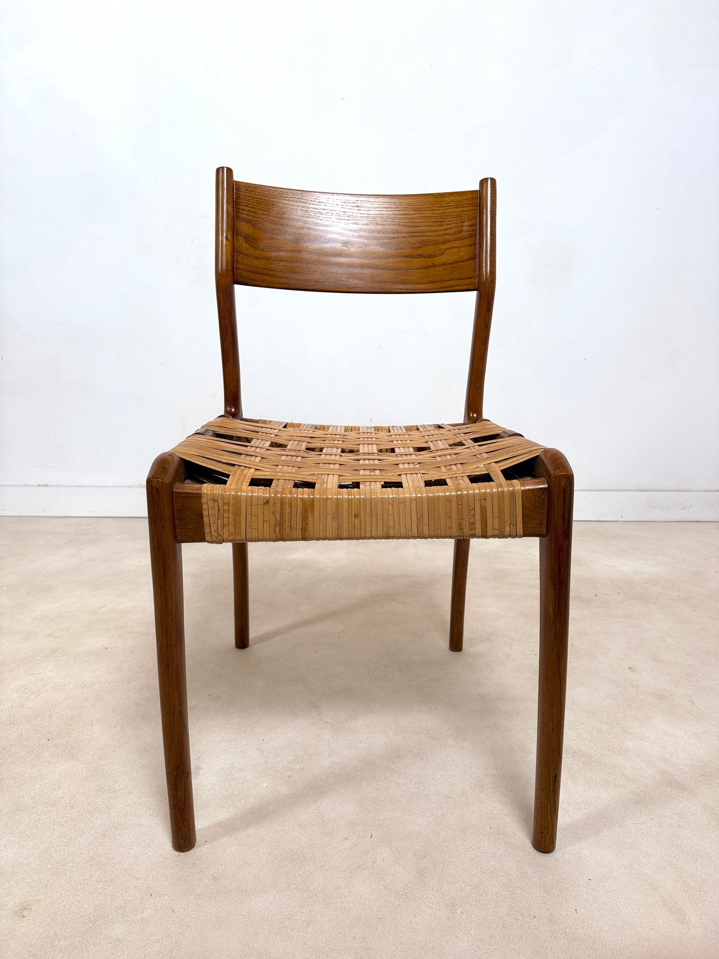 Ensemble de 6 chaises GESSEF modèle « Havana »
