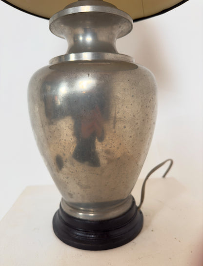 Lampe « Art déco » en métal et bois