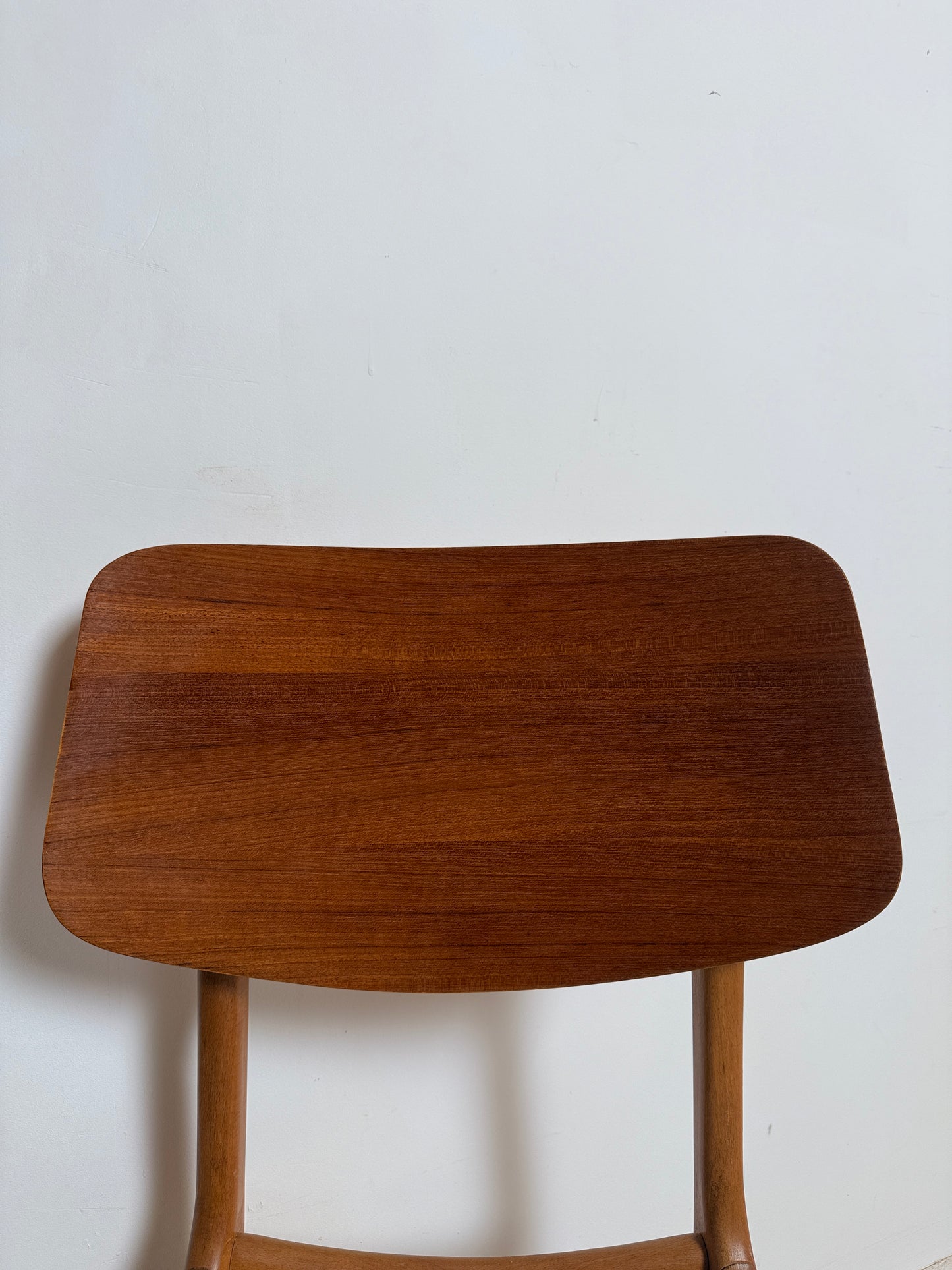 Ensemble de 4 chaises des années 60