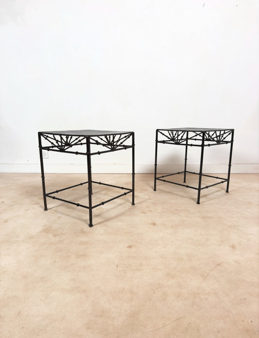 Table d’appoint en fer forgé de style « Art déco »