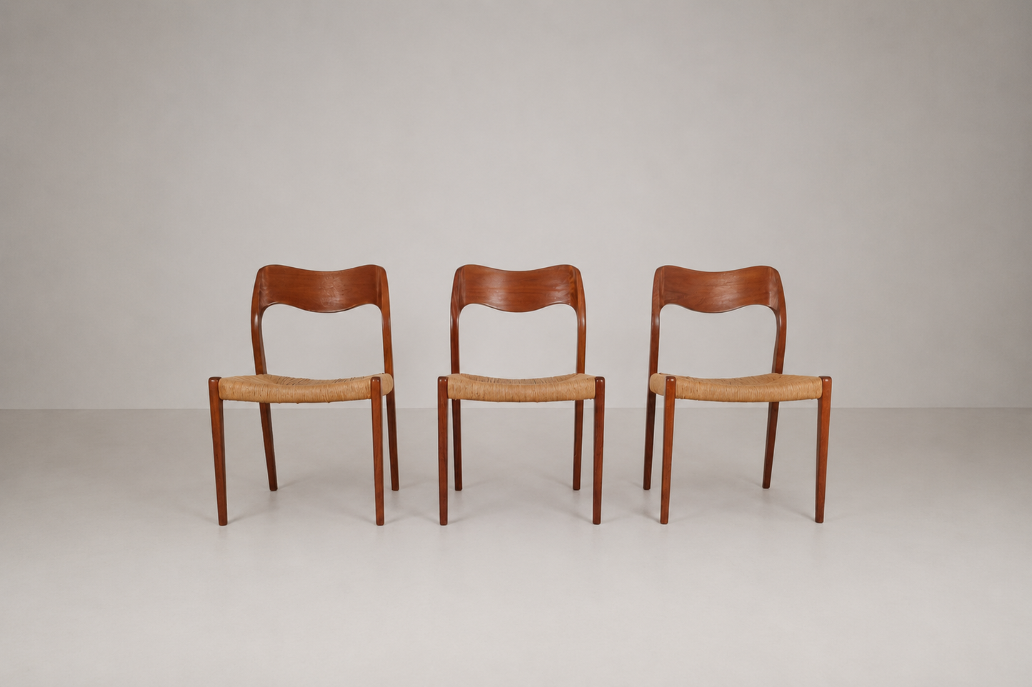 Ensemble de 4 chaises modèle 71 par Niels Otto Møller