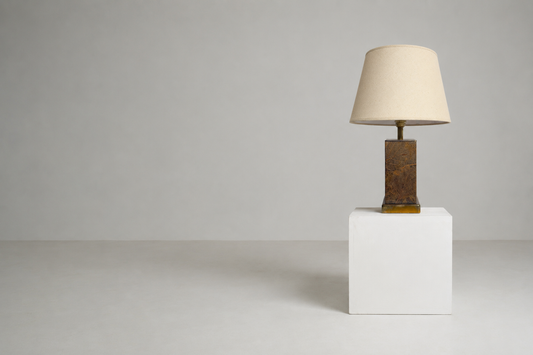 Lampe « Hollywood Regency » à décor de feuilles séchées