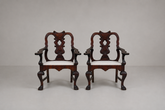 Paire de fauteuils « Chipendale »