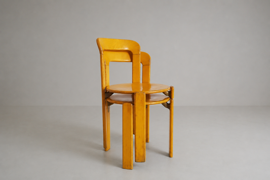 Chaise "Rey 3300" par Bruno Rey