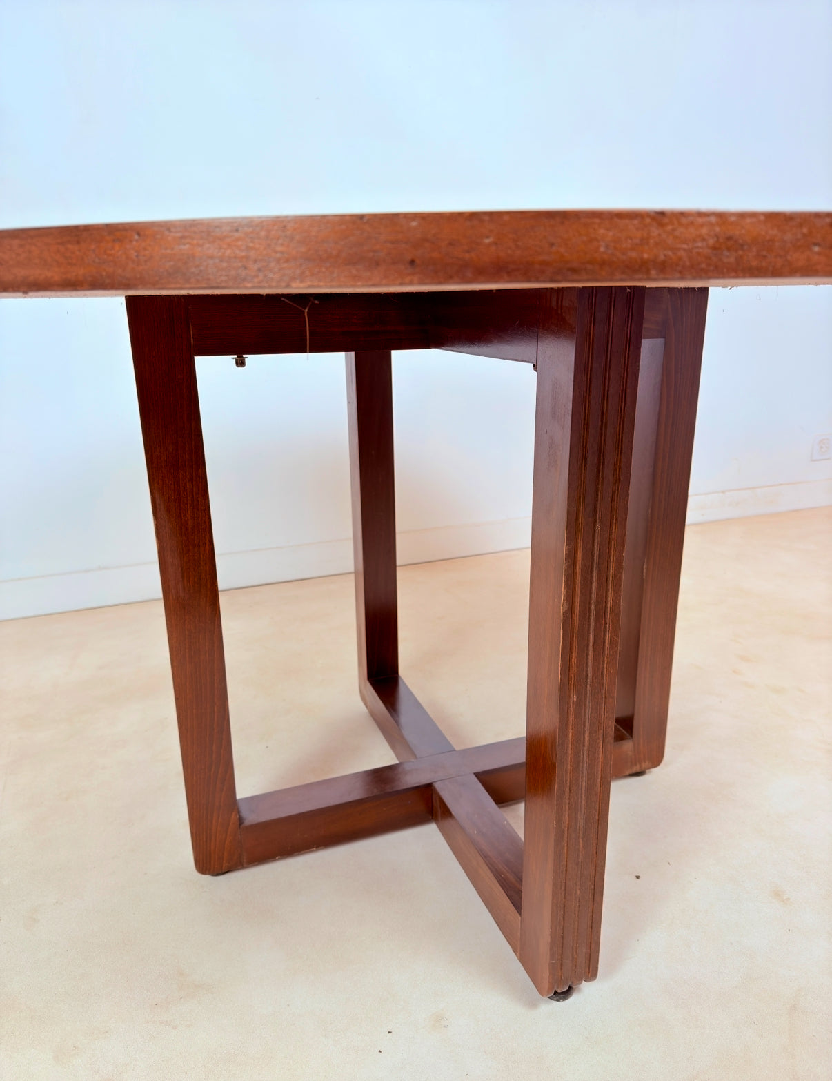 Table de salle à manger de style « Art déco »