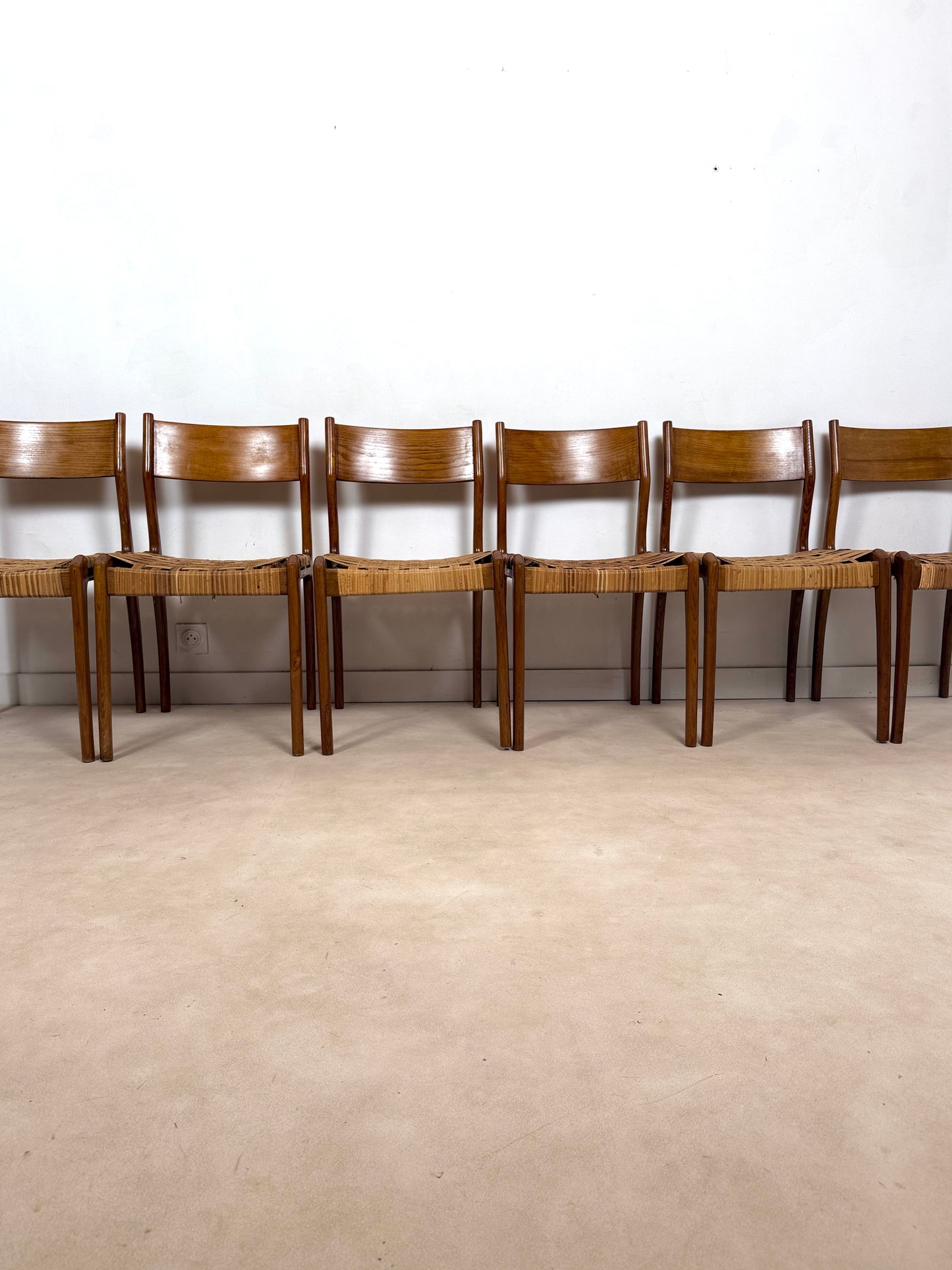 Ensemble de 6 chaises GESSEF modèle « Havana »