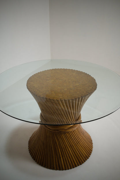Table de salle a manger en rotin des années 70