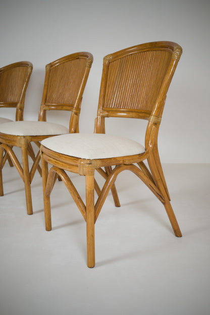 Ensemble table et 4 chaises vintage en rotin esprit Riviera
