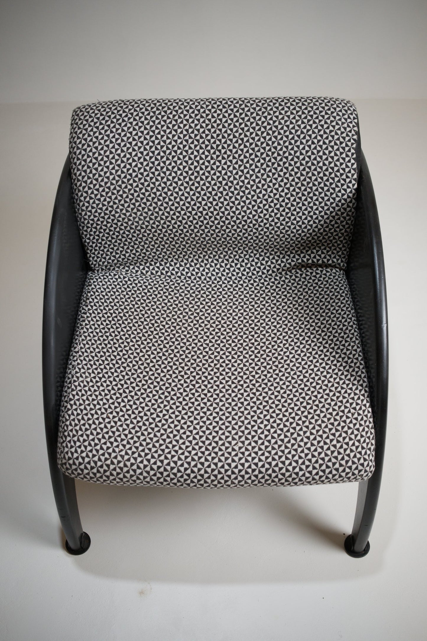 Fauteuil postmoderne des années 80