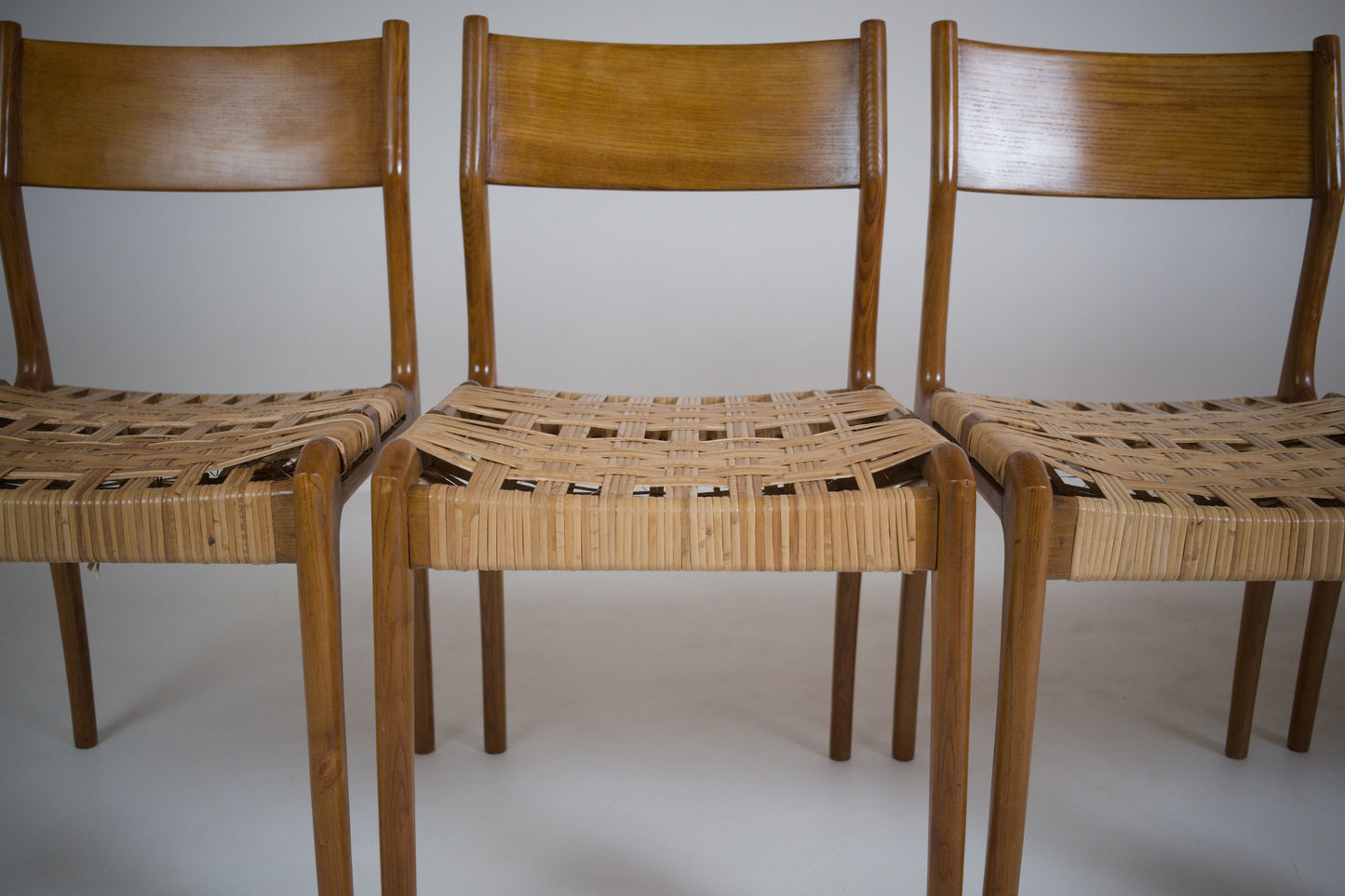 Suite de 6 chaises GESSEF éditées par Consorzio Sedie Friuli, Italie, années 1970