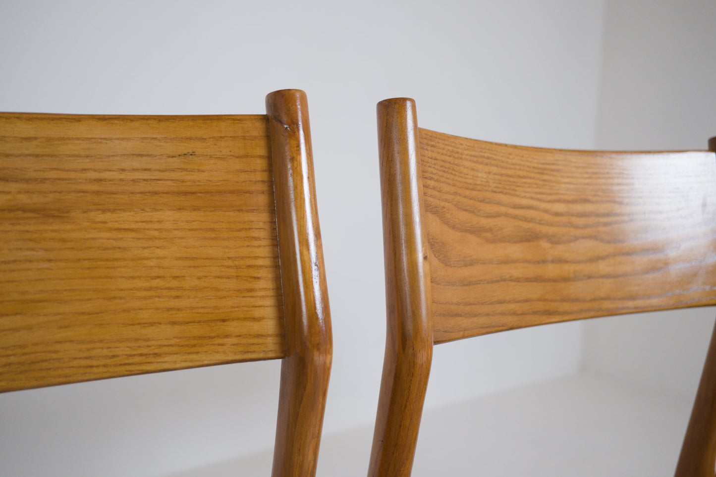 Suite de 6 chaises GESSEF éditées par Consorzio Sedie Friuli, Italie, années 1970