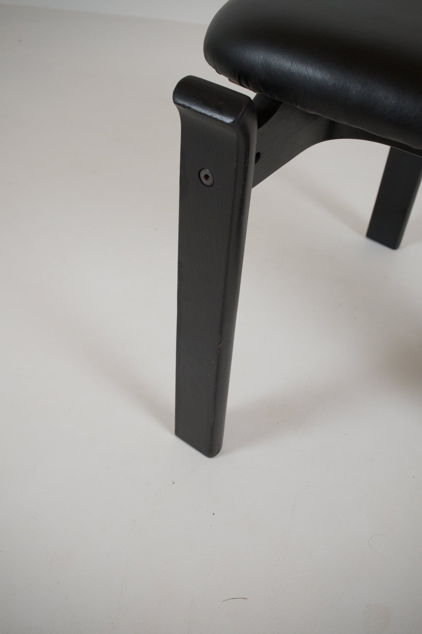 4 chaises Torstein Nilsen