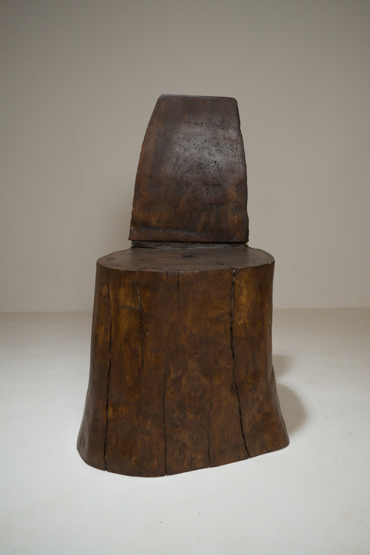4 fauteuils monoxyles brutalistes en bois massif, années 1970