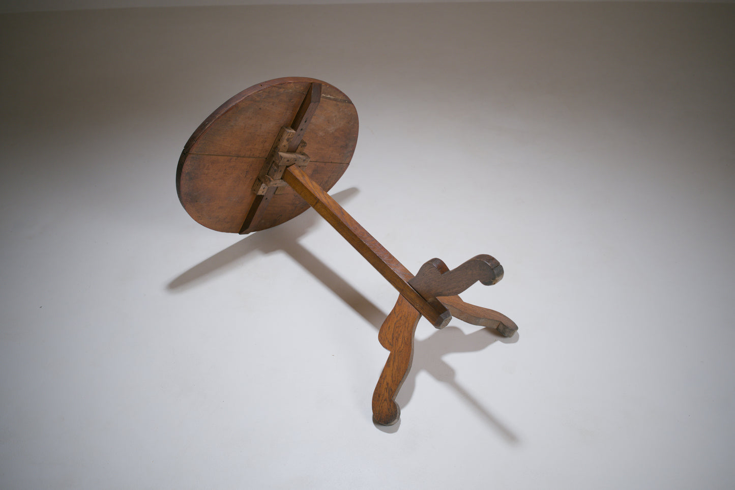 Table d'appoint vernaculaire