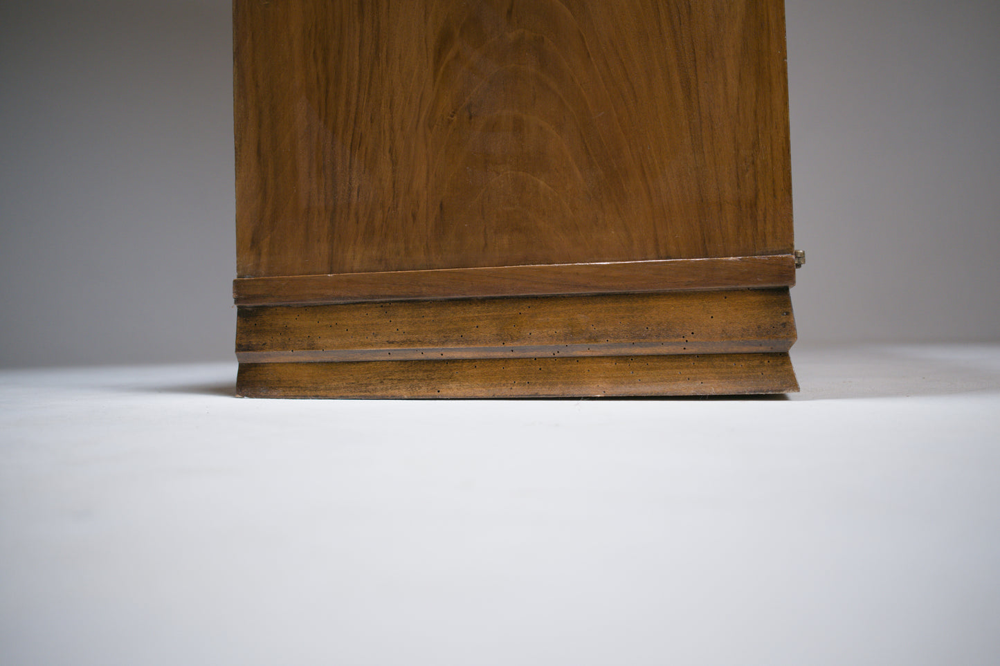 Cabinet moderniste. 1930