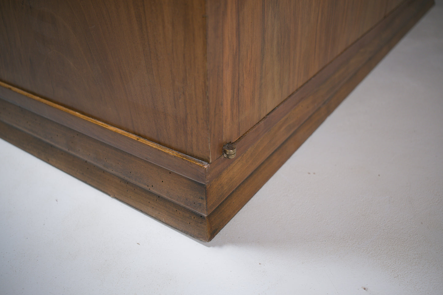 Cabinet moderniste. 1930