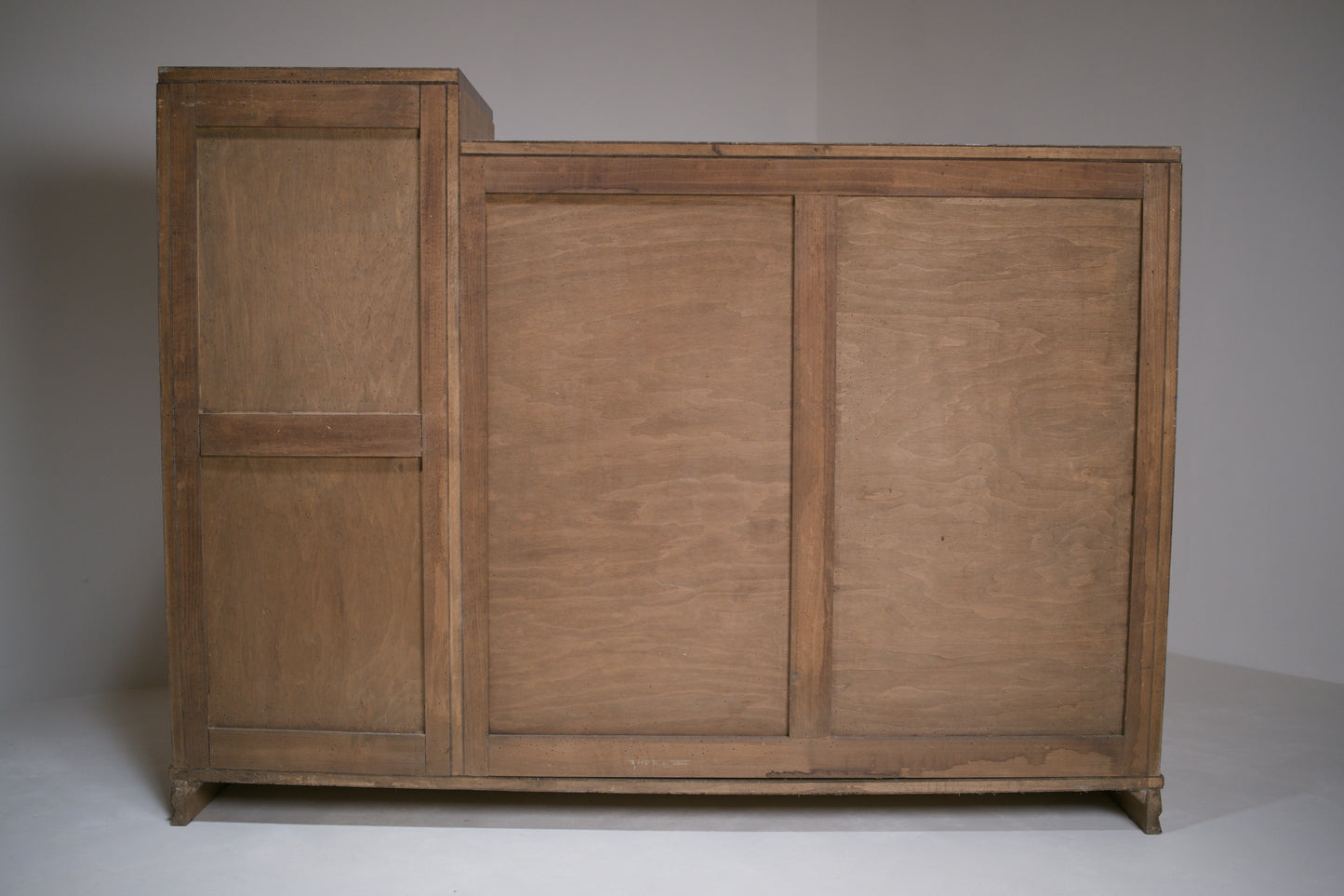 Cabinet moderniste. 1930