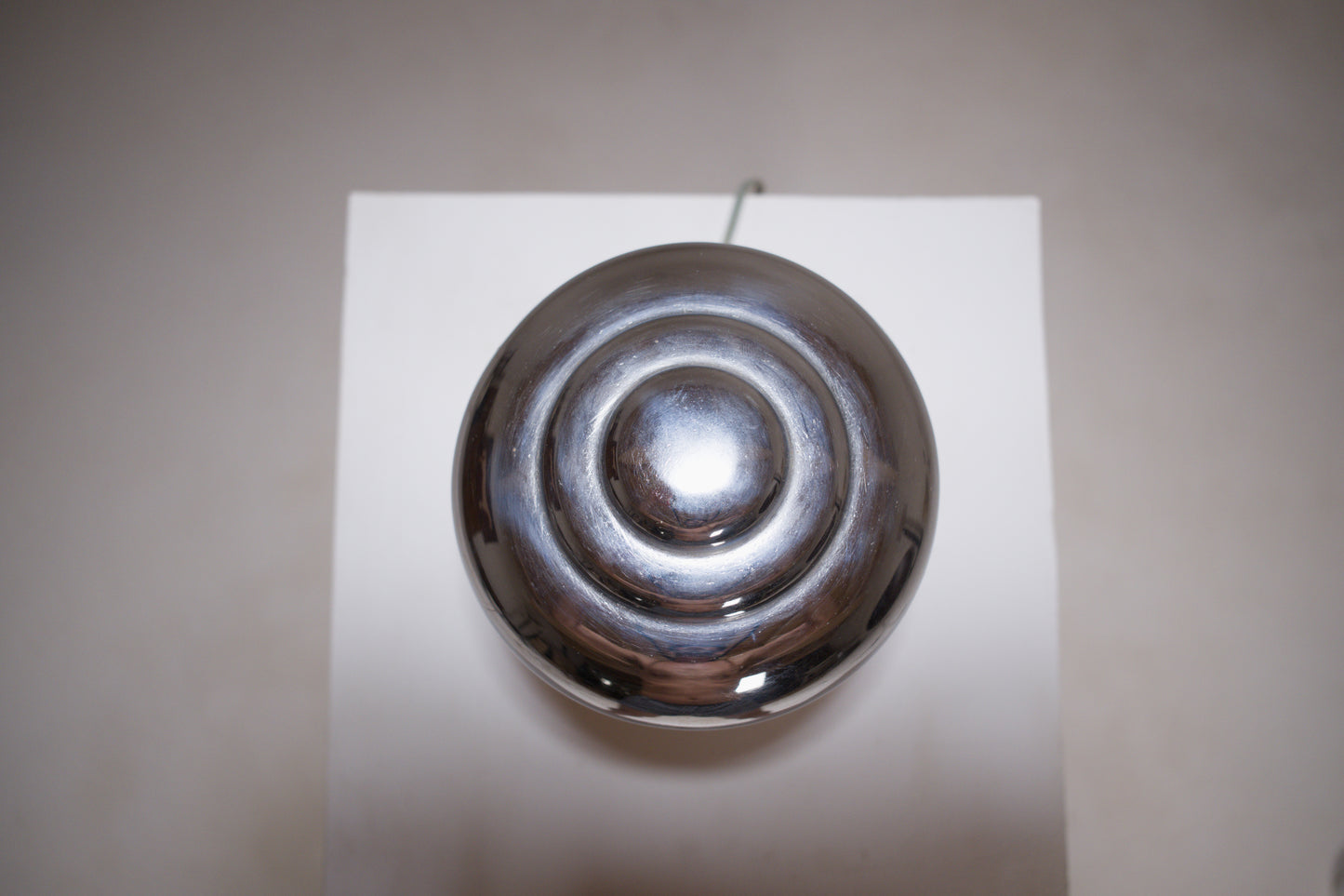 Petite lampe Streamline. France