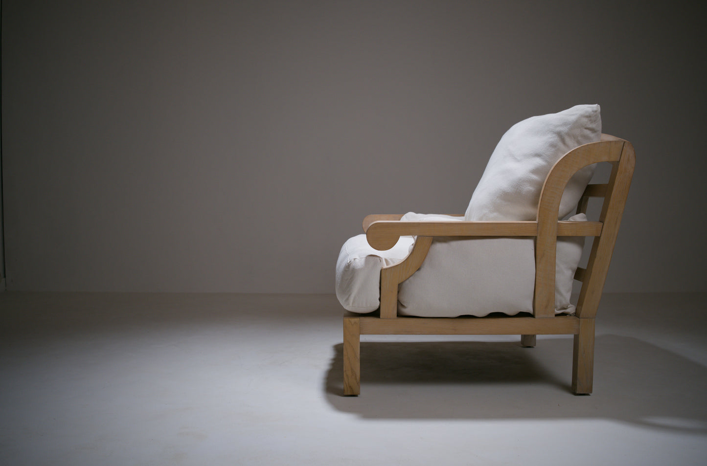 Fauteuil Georges V par Christian Liaigre