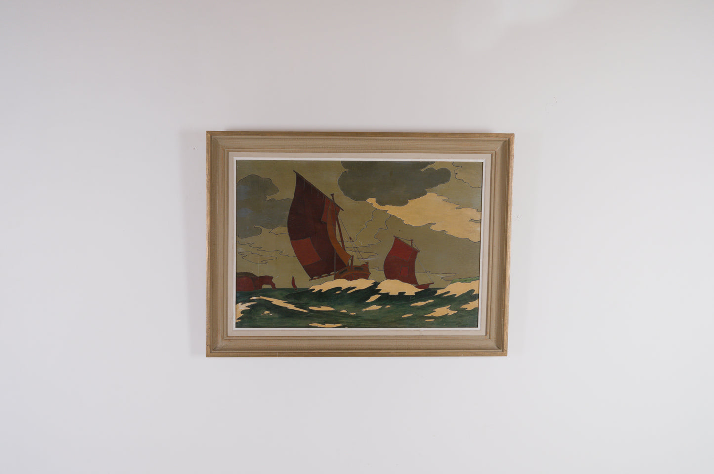 Panneau de bois gravé et peint signé P. Hervieu. C1940