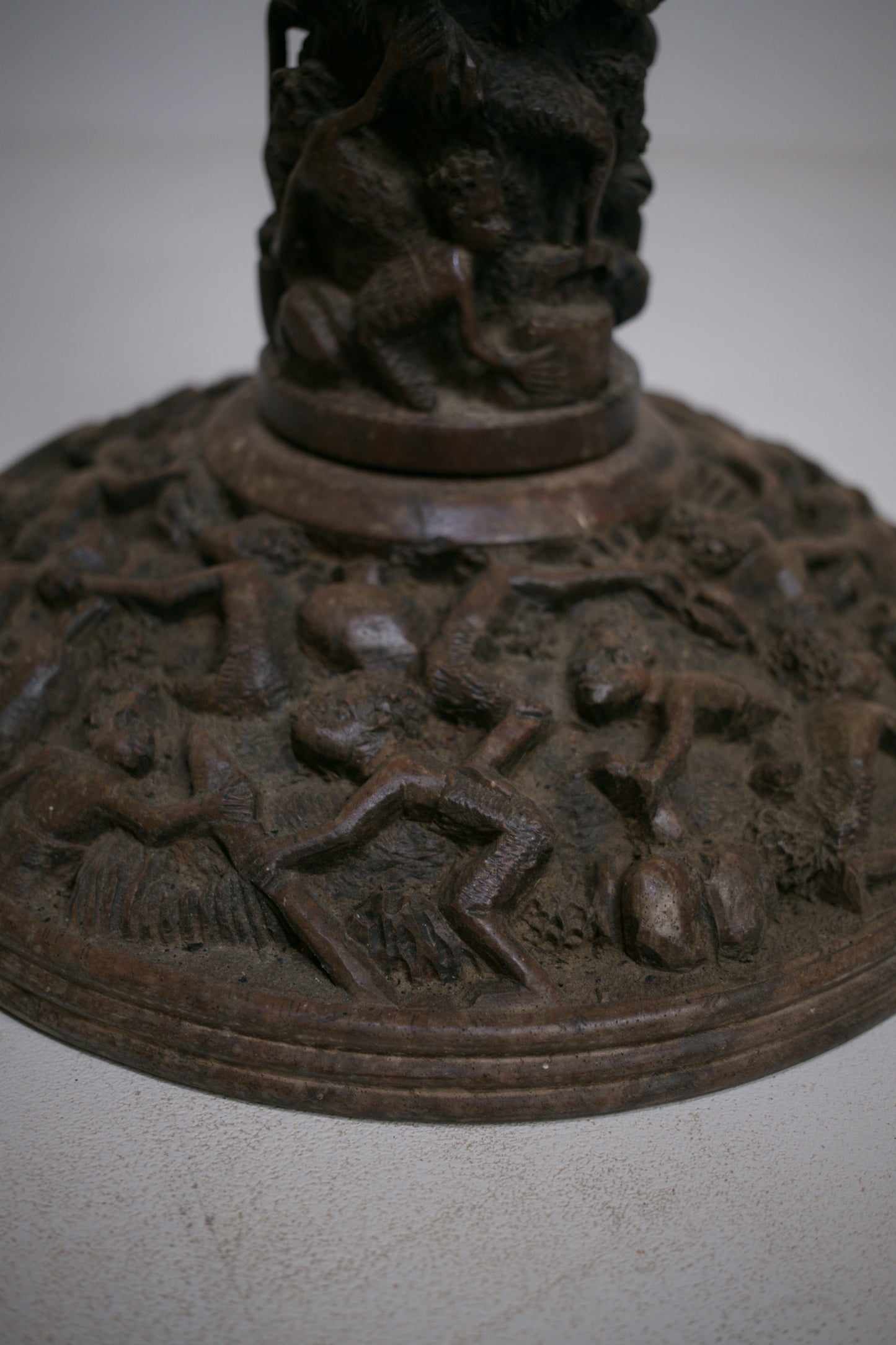 Makonde floor lamp in carved wood. C1950