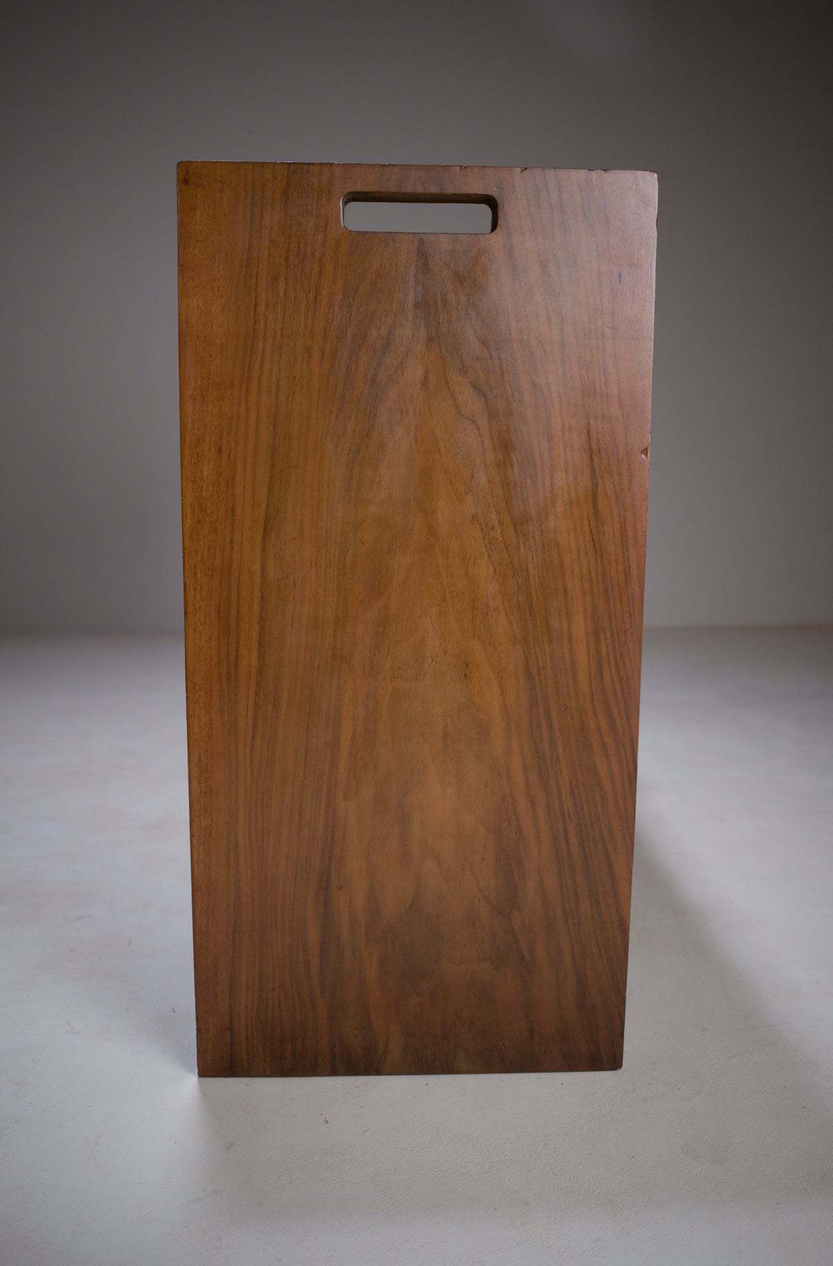Rationalist veneered wood étagère, circa 1930