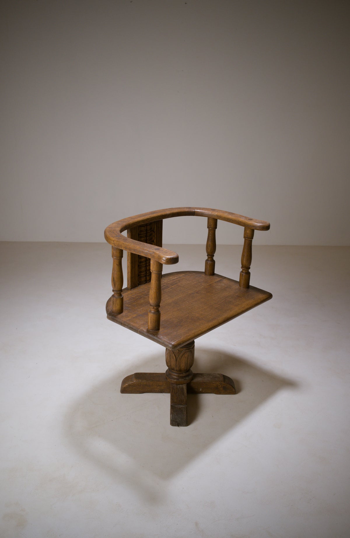 Swivel Armchair. Circa 1910