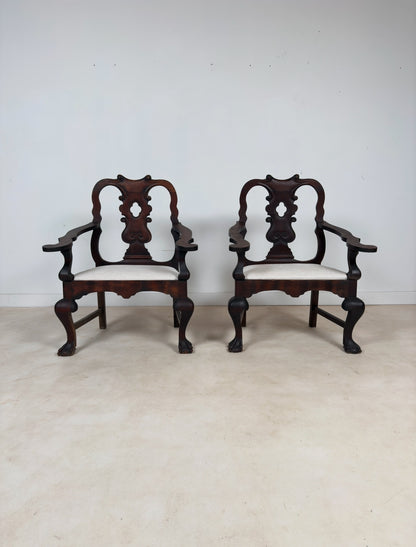 Paire de fauteuils « Chipendale »