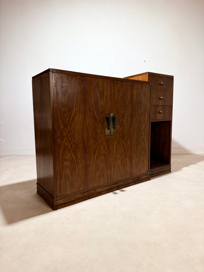 Buffet moderniste asymétrique des années 30