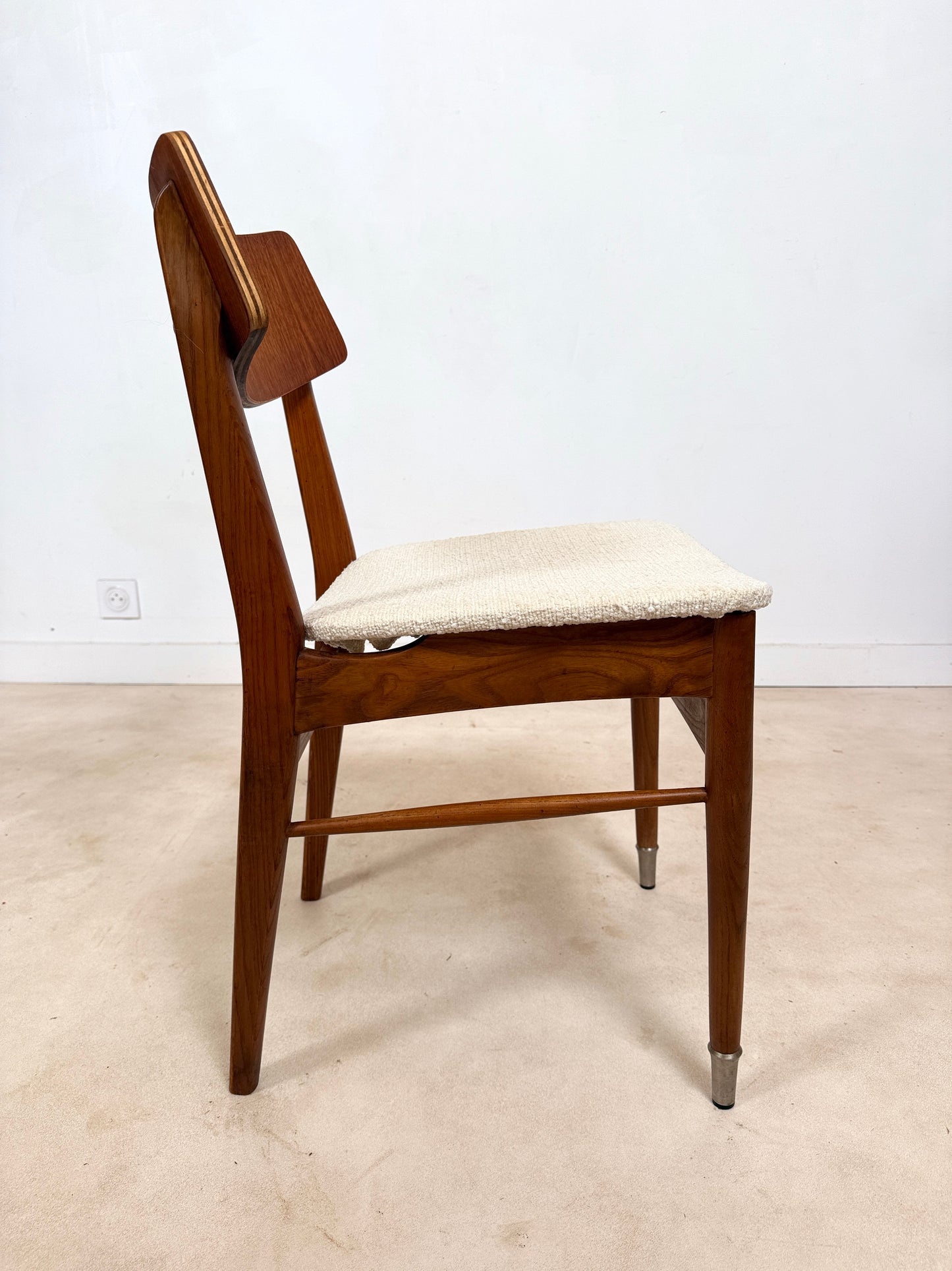 Ensemble de 4 chaises scandinaves en teck