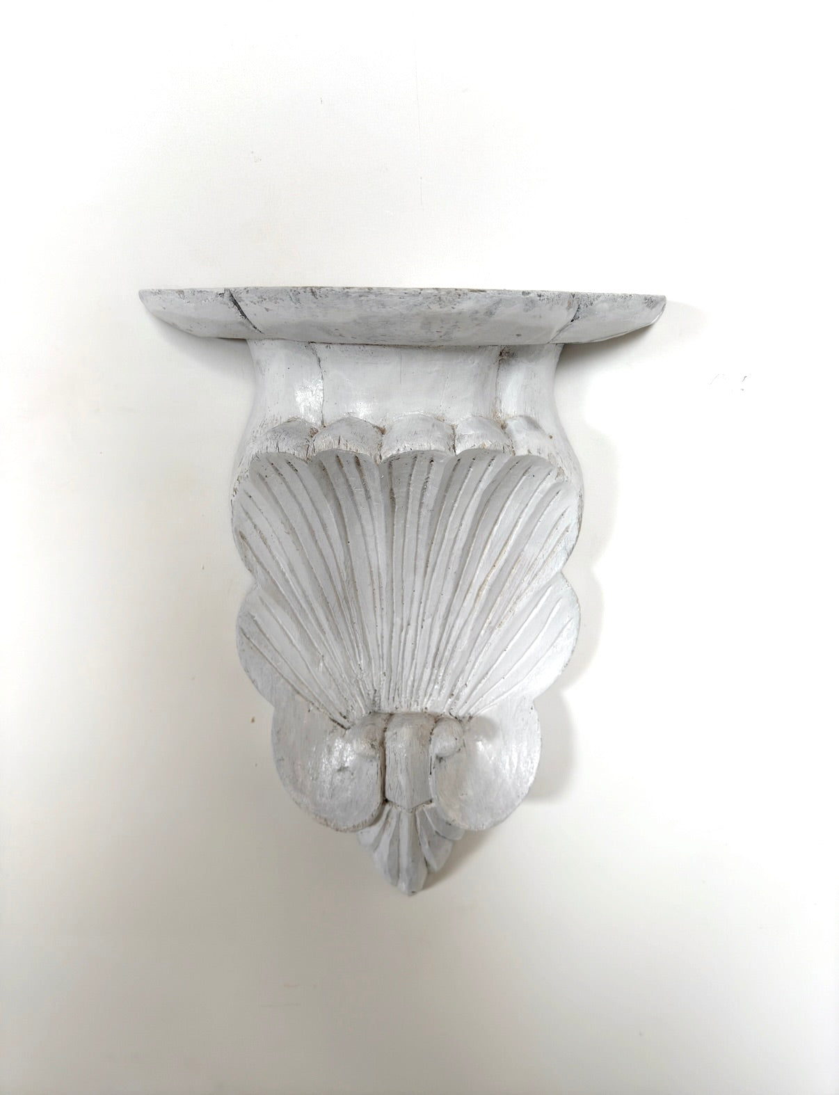 Etagère en applique « Rocaille »