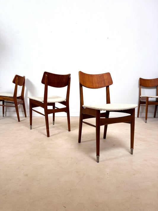 Ensemble de 4 chaises scandinaves en teck