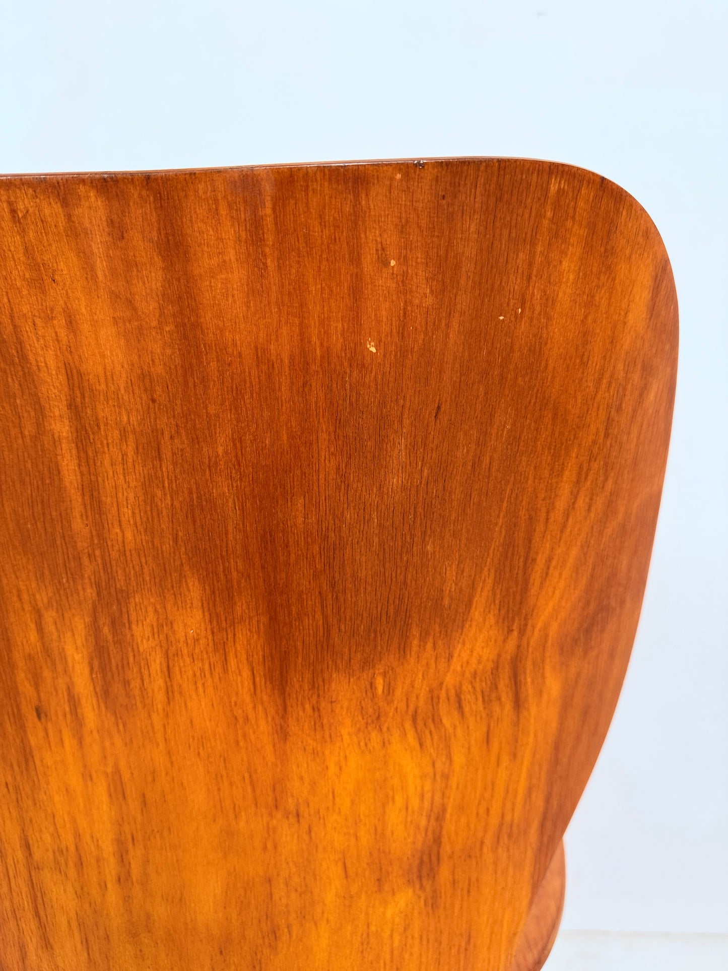 Ensemble de 4 chaises attribuées à Max Bill