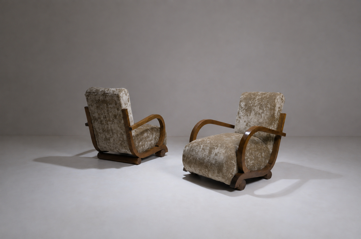 2 fauteuils "Parisienne d'ébenisterie". 1930