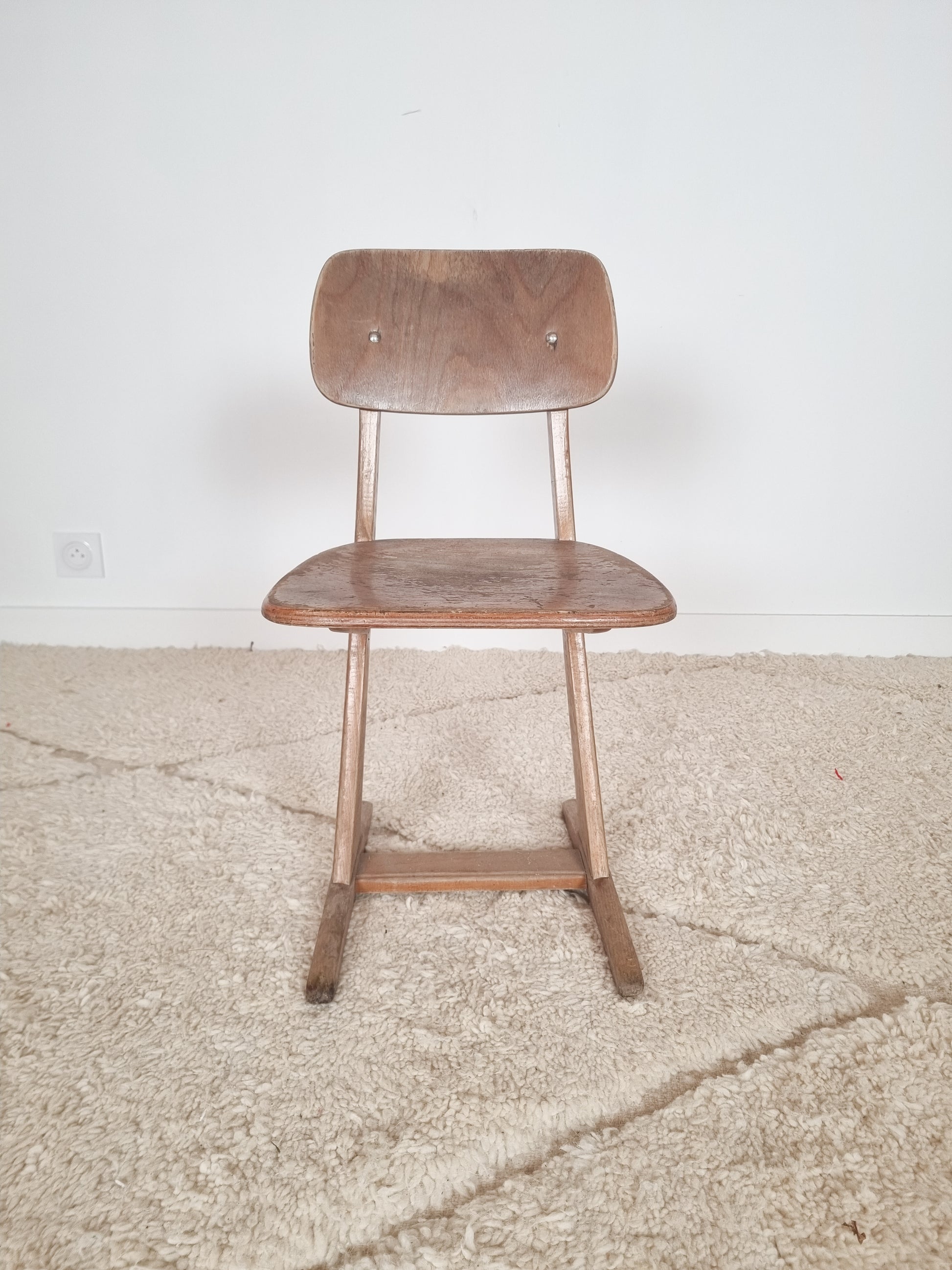 Chaise pour enfant vintage en bois